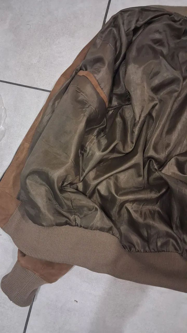 jaqueta bomber marrom suede importada M - Foto 5