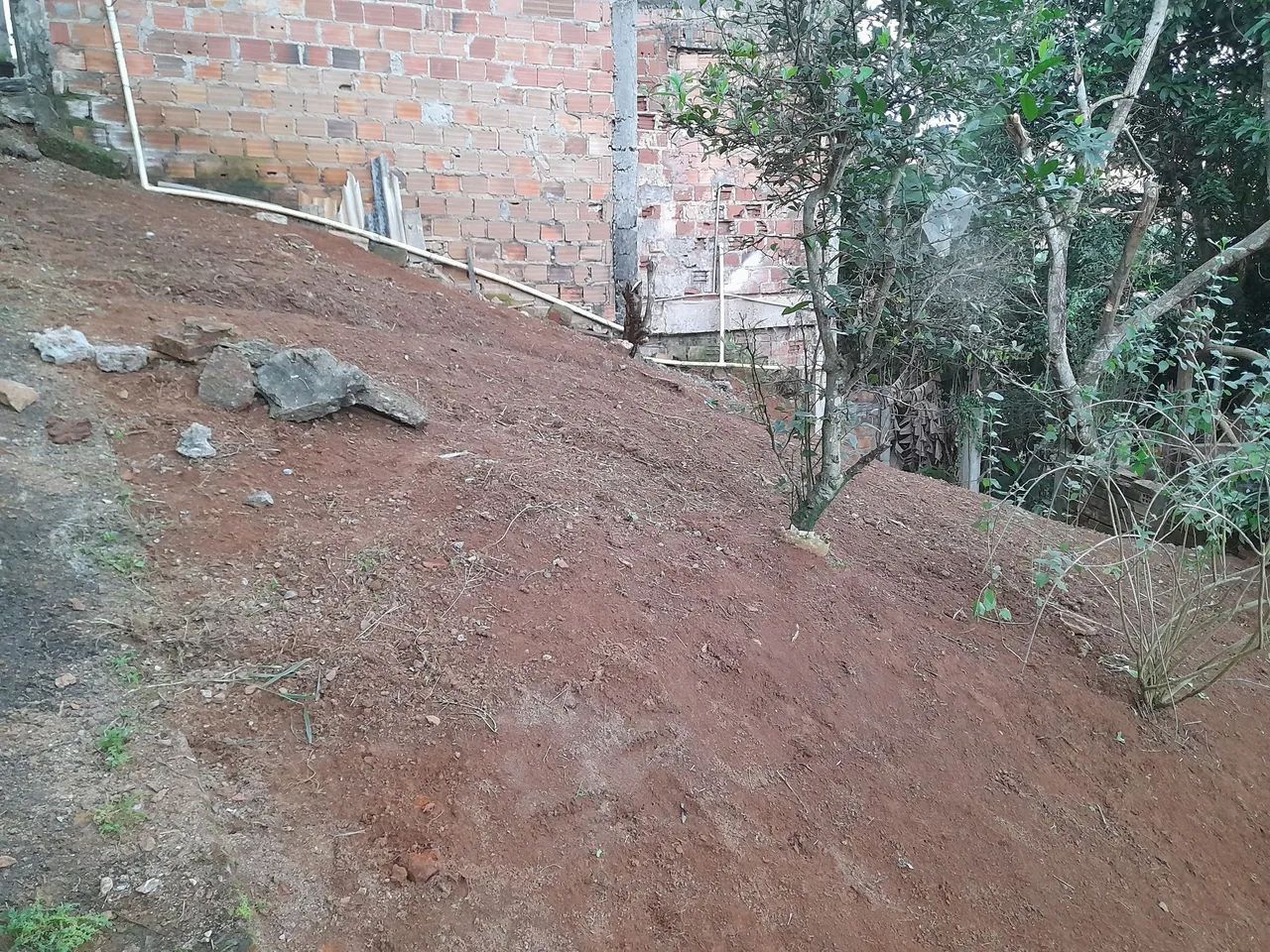 Terreno bem localizado. - Foto 2