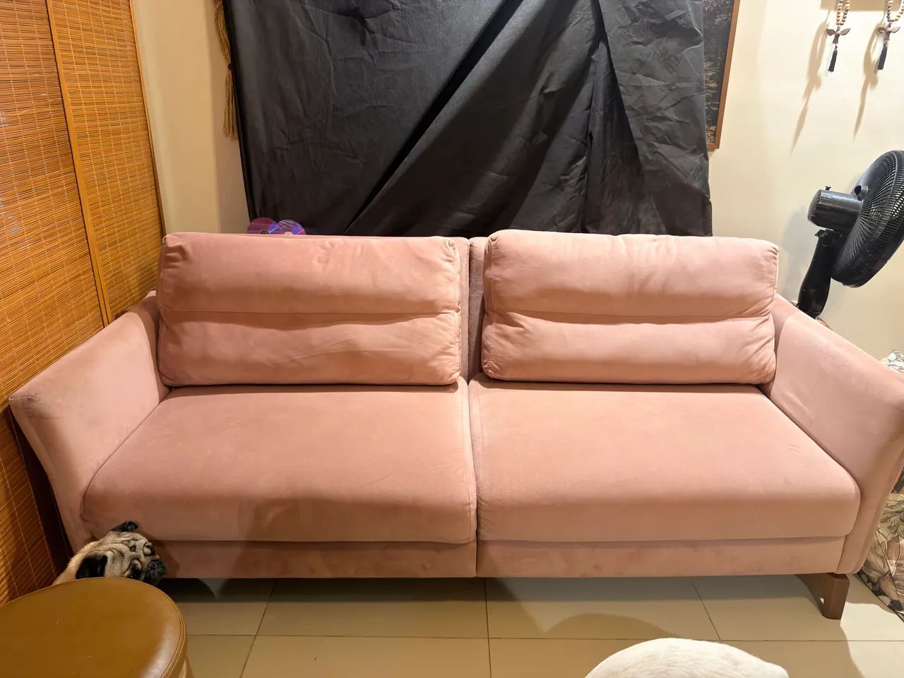 Sofá fixo 3 lugares 