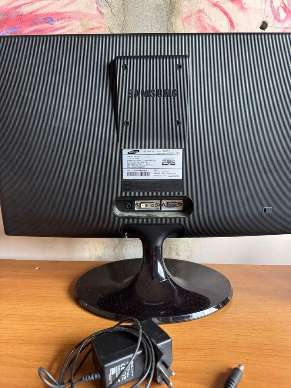 Monitor Samsung S22C301F - Foto 2