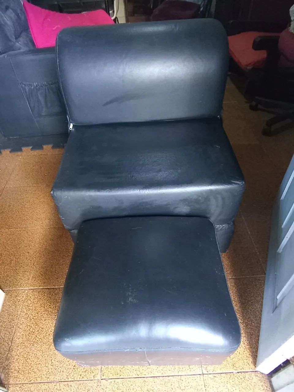 Cama poltrona solteiro com encosto de cabeça e descanso de pé - Foto 4