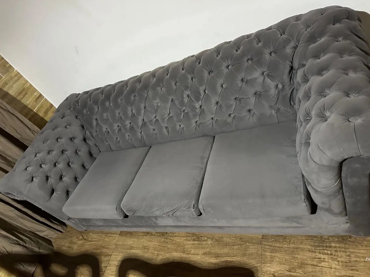 Sofá com Botões Da Loja Luciana Moveis