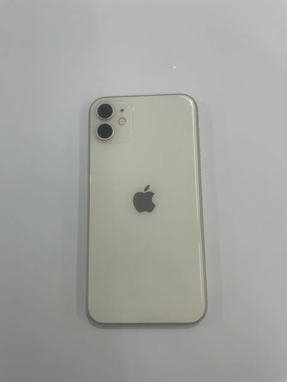 iPhone 11 - 128 GB 