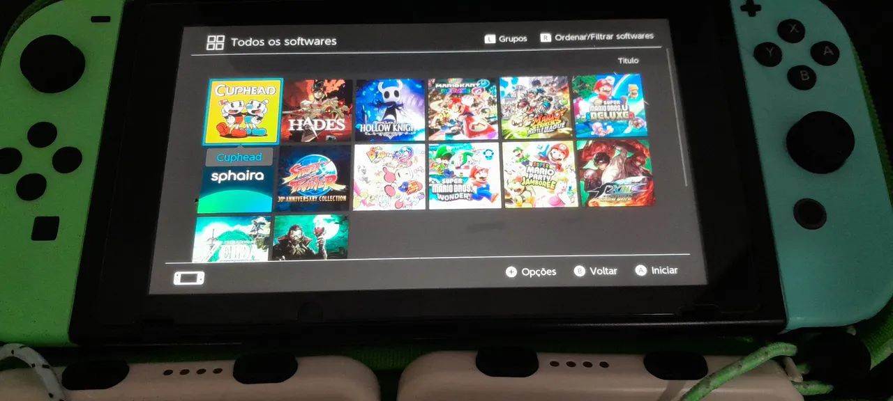 Nintendo switch desbloqueado com 2 controles extras - Foto 4