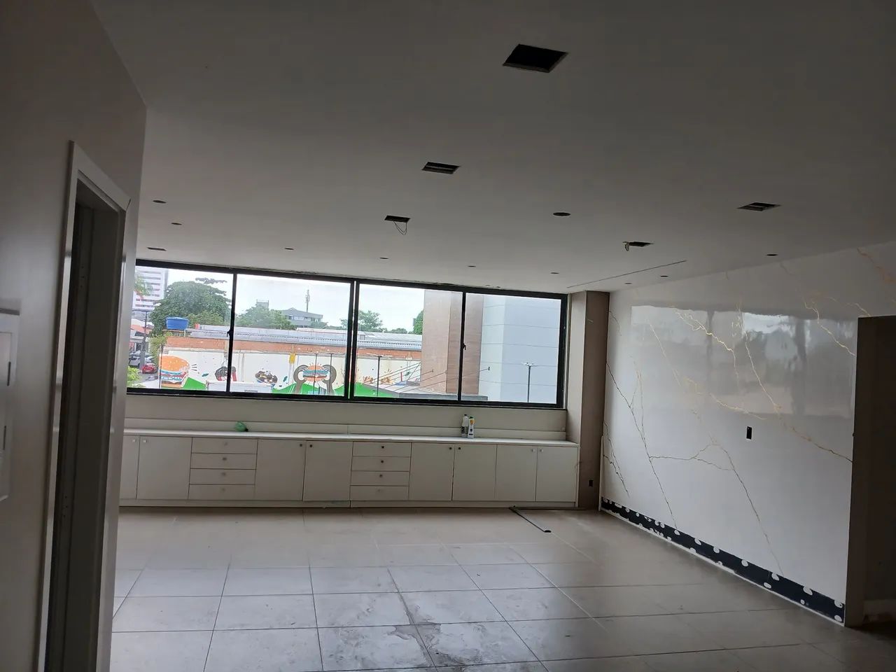 Aluga- se Sala Comercia Djama Batista 200m2 Creci-Am 6789  * - Foto 12