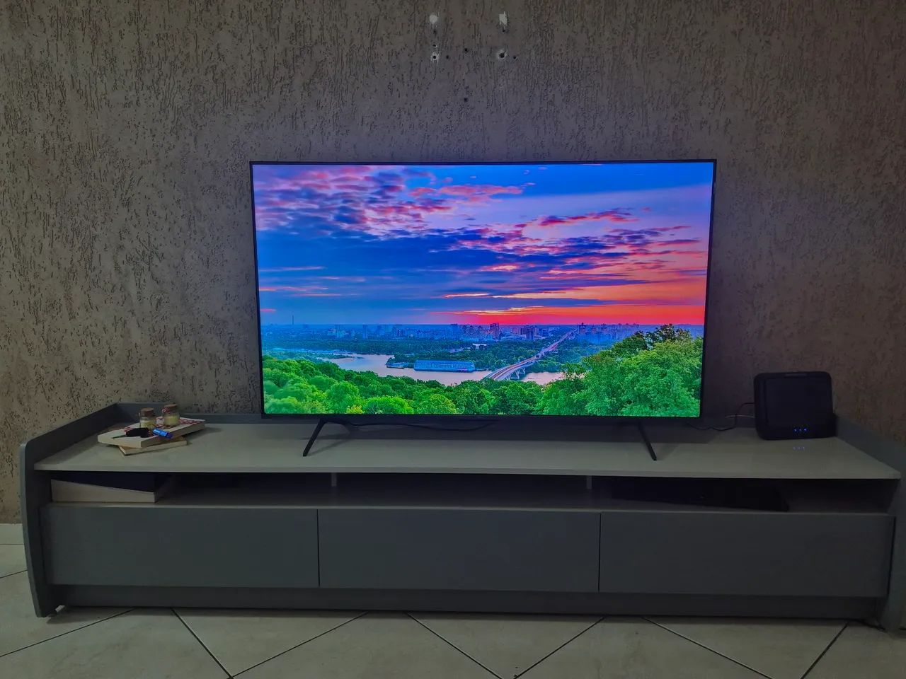RACK PARA TV'S DE 50" A 70"