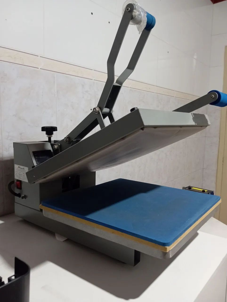 Prensa Plana 38x38 para Camisetas, Azulejos, Chaveiros e outros  - Foto 2