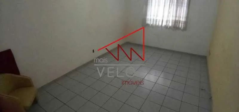 Kitnet/Conjugado : / Residencial / Centro