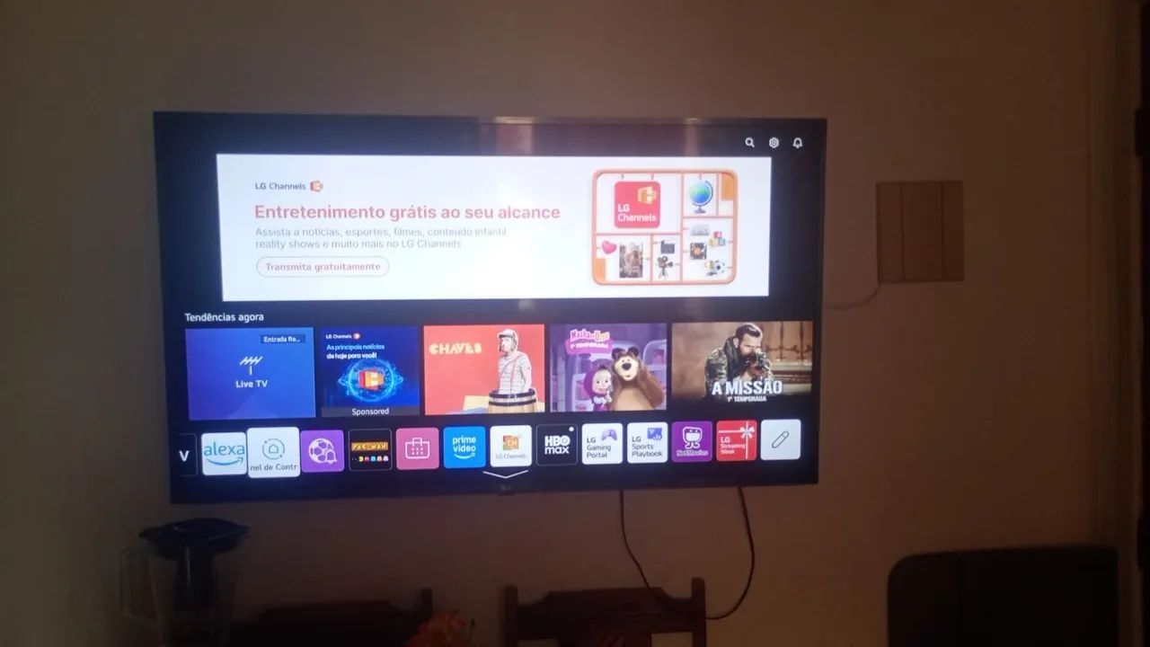 ? VENDO TV LG SMART 4K DE 55 POLEGADAS<br> - Foto 2
