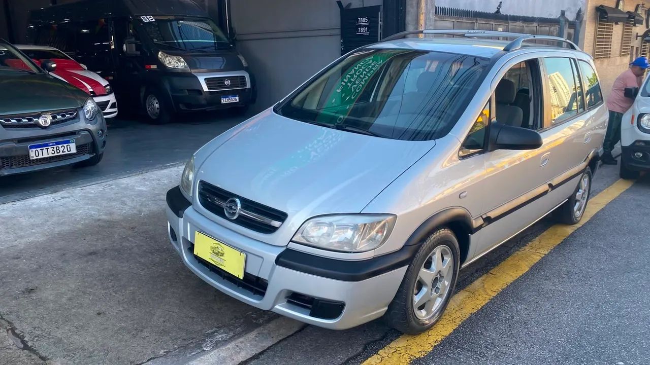 Chevrolet Zafira Comfort 2.0 MPFI Flexpower 8V 5P 2005