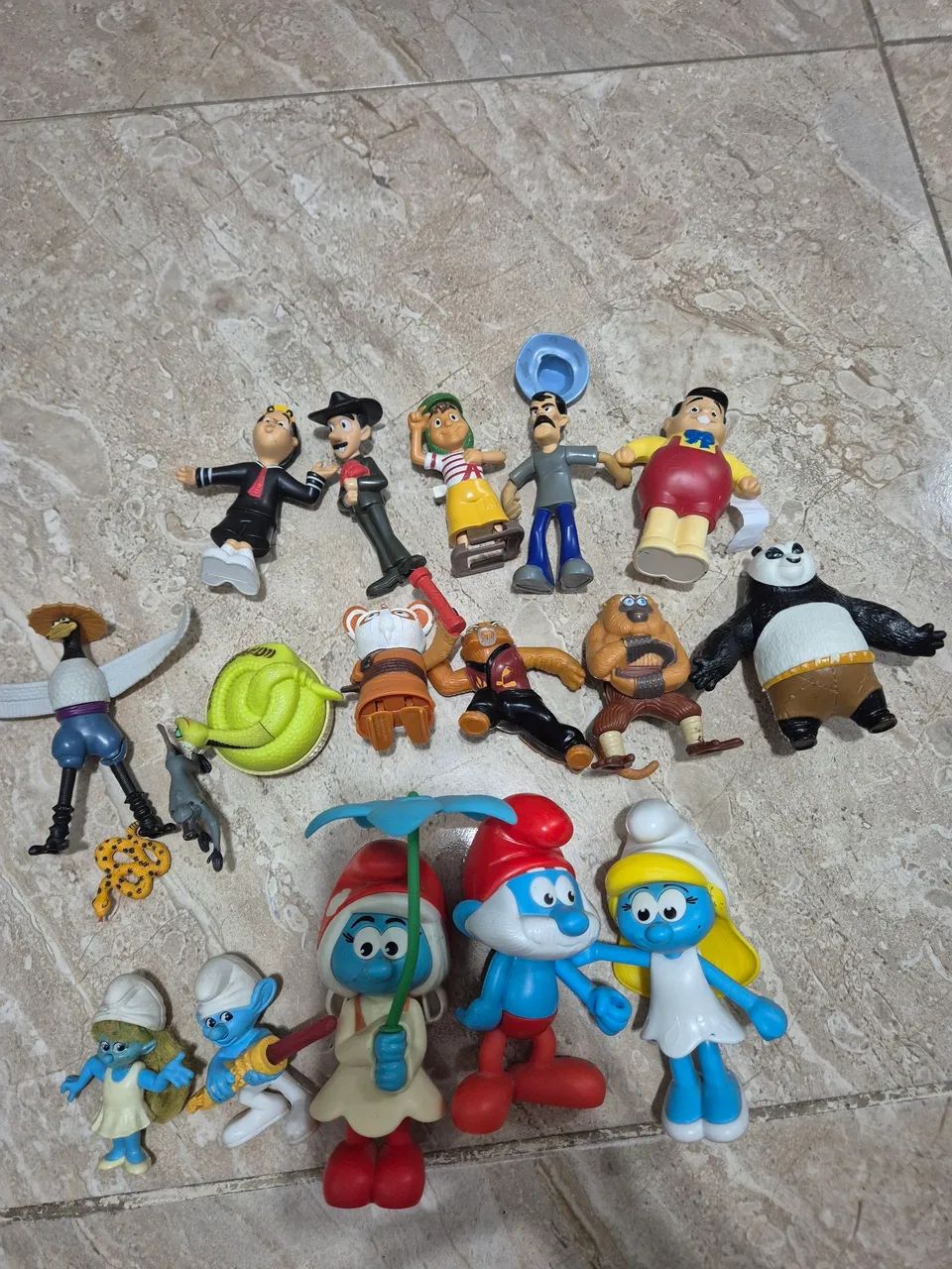 Bonecos de coleção 