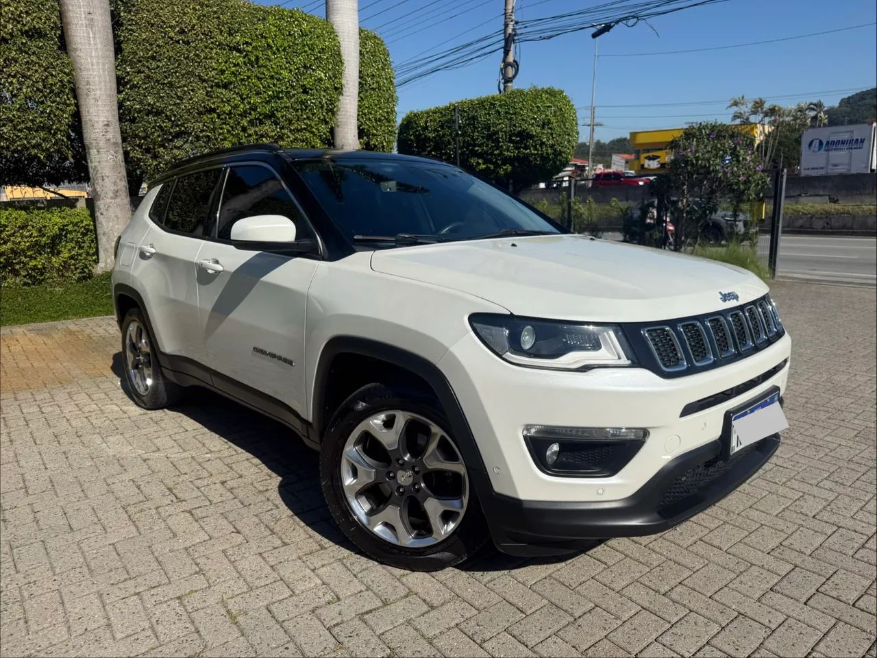 Jeep Compass Longitude 2.0 4X2 Flex 16V Aut. 2020 - Foto 2
