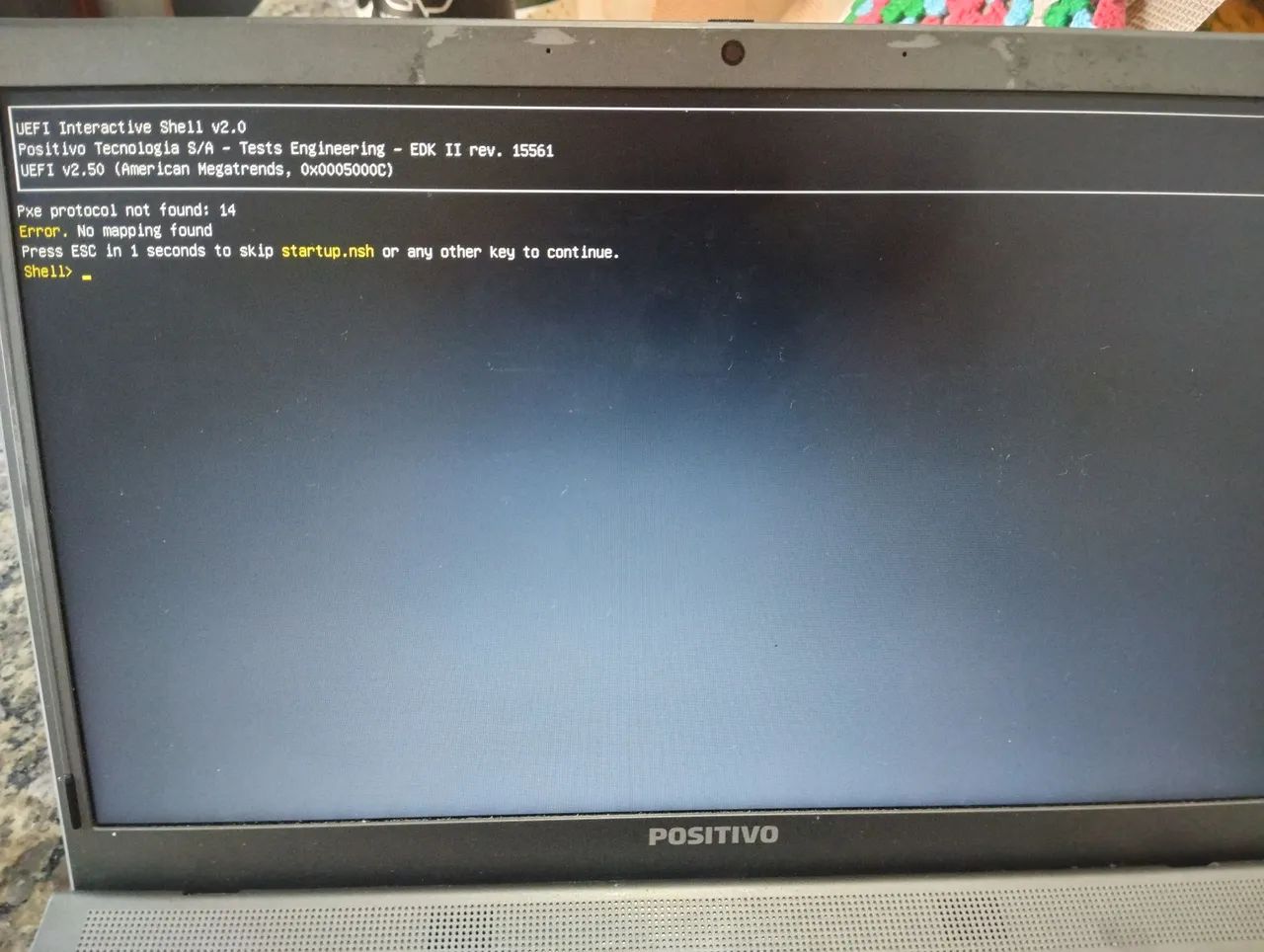 NOTEBOOK POSITIVO COM DEFEITO, IDEAL PARA RETIRAR PEÇAS OU REVENDA  - Foto 2