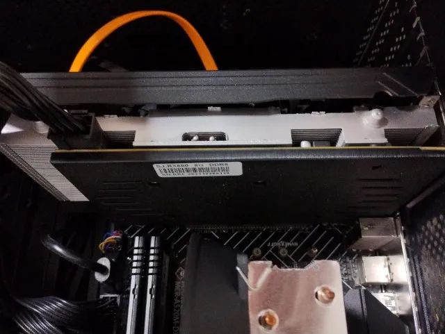 Placa de vídeo AMD RX 580 - Foto 2