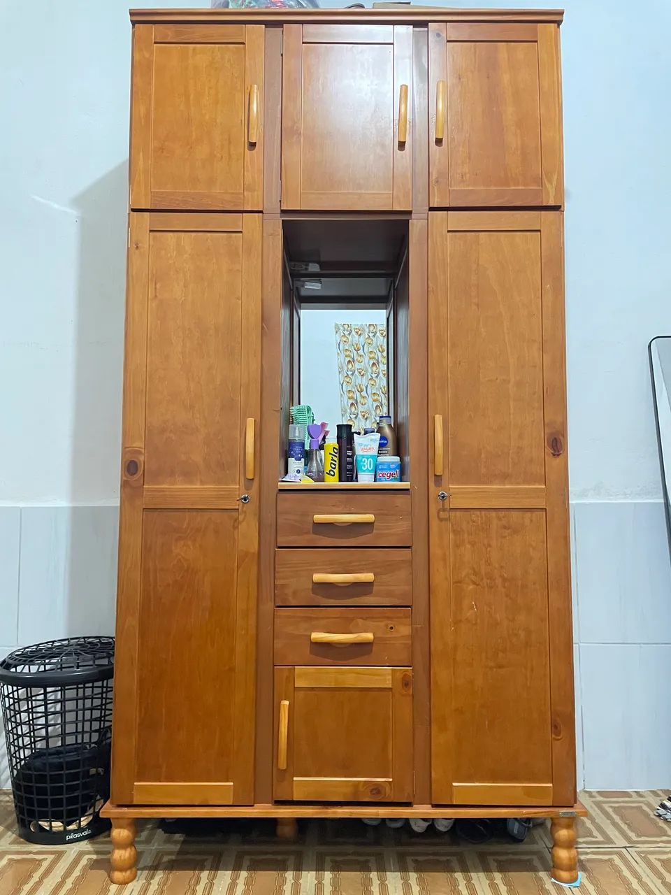 guarda-roupa SERPIL