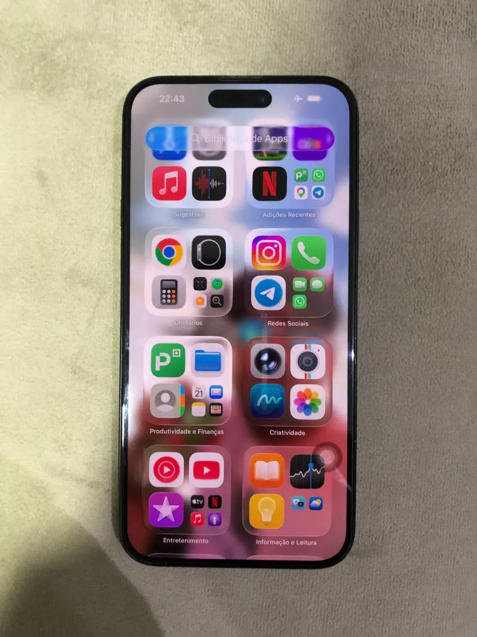 Vende-se iPhone 15 plus black 128GB