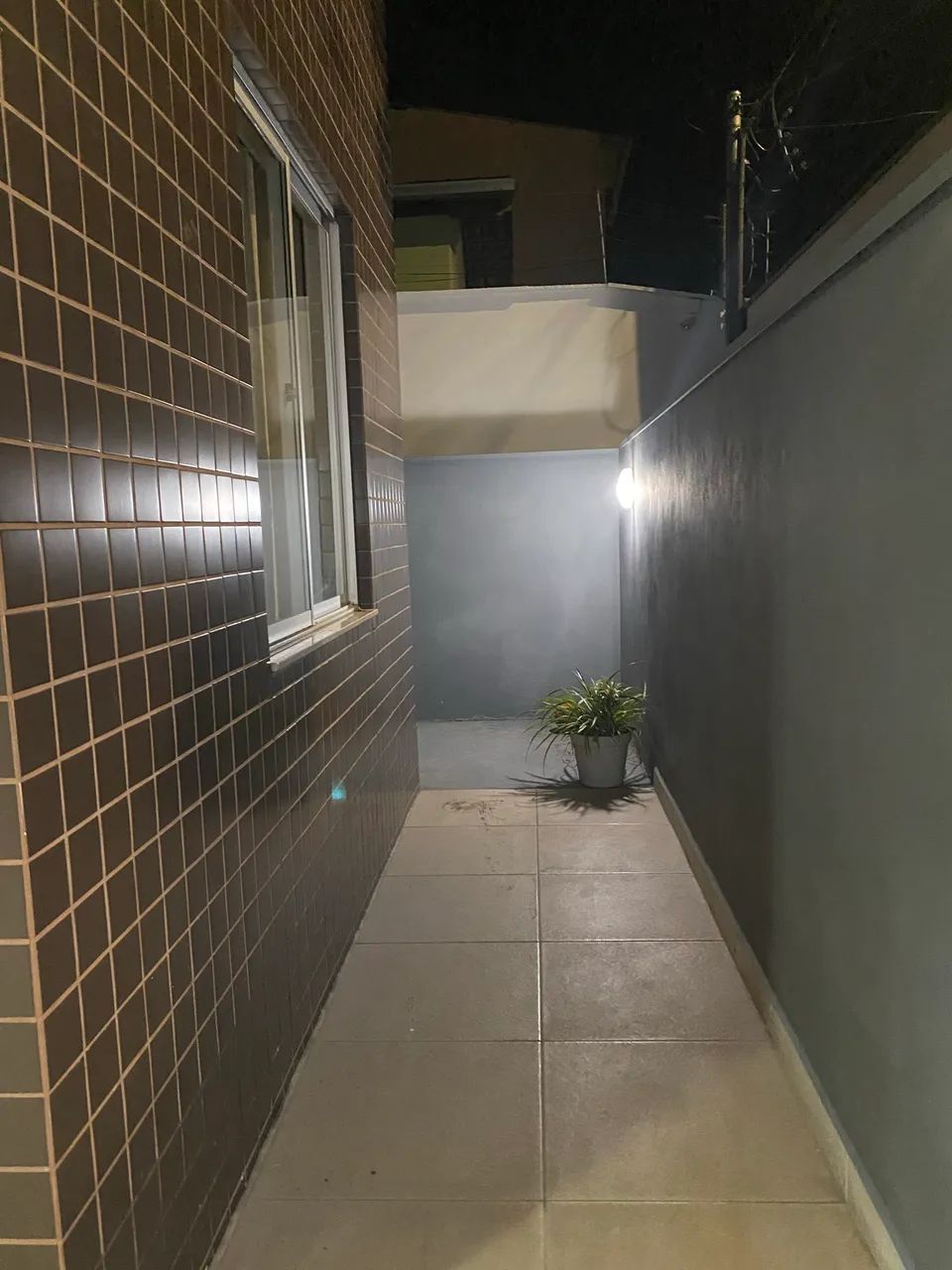Aluga-se Apto Casa - Andar Térreo - Foto 5