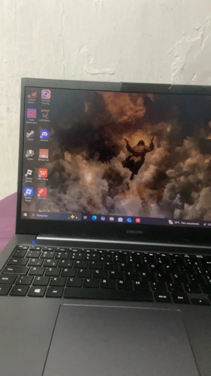  Samsung Book NP550XDA-KP7BR - Foto 3