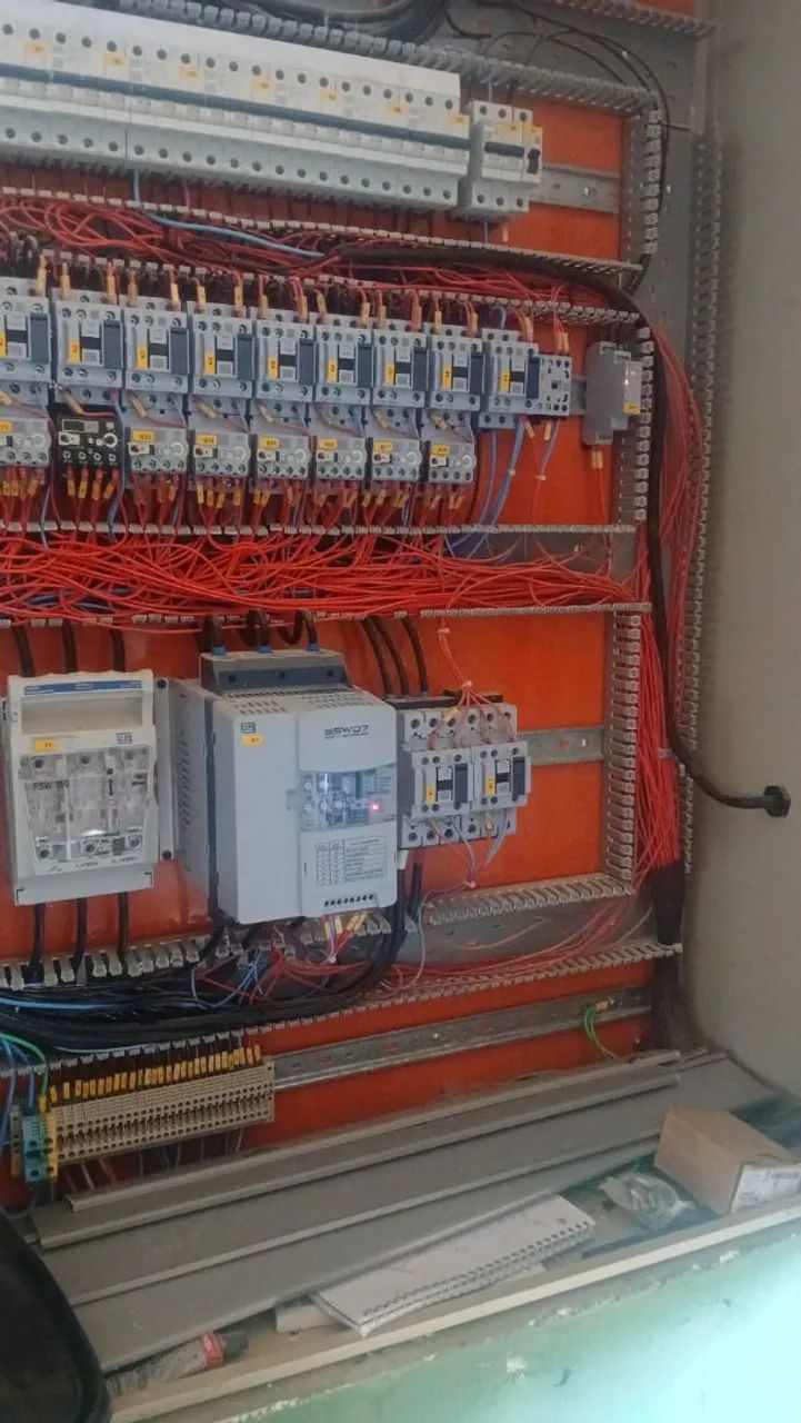 Eletricista Predial e Industrial  - Foto 2