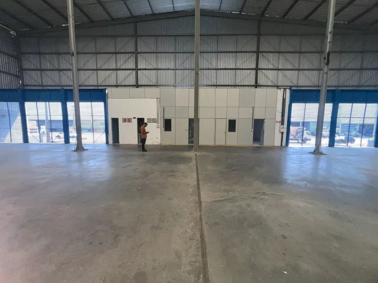 Galpão com 2052m2 com 8 docas em Condomínio às margens da BR 101 Conde PB - Foto 3