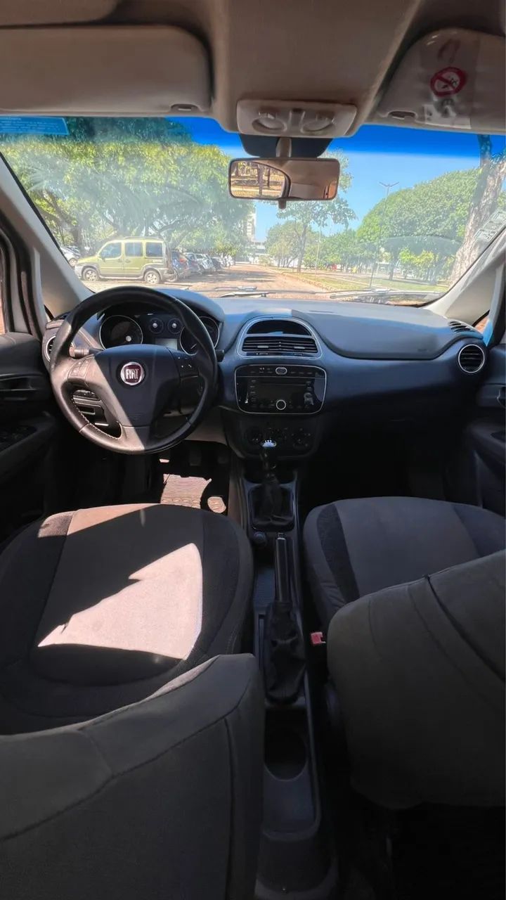 Fiat Punto Attractive 1.4 Fire Flex 8V 5P 2013 - Foto 5