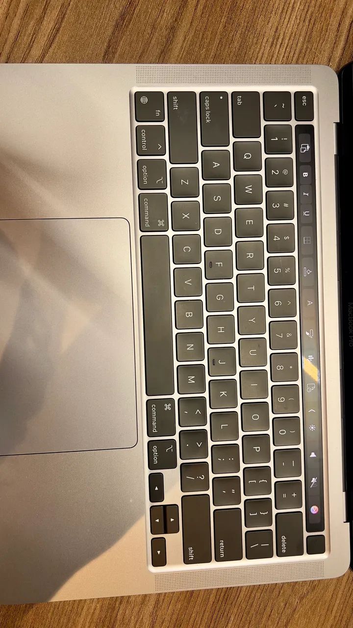 Vender rapido- MacBook M1 Pro 8GB 512SSD - Foto 4
