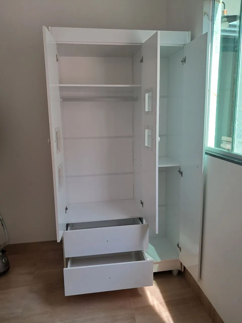 Guarda roupa + berço  - Foto 2