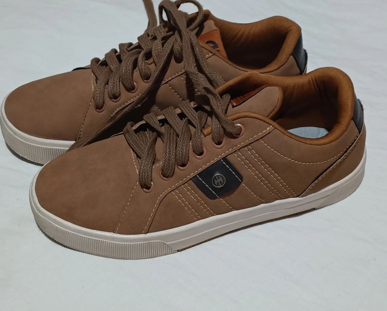 Tênis masculino casual