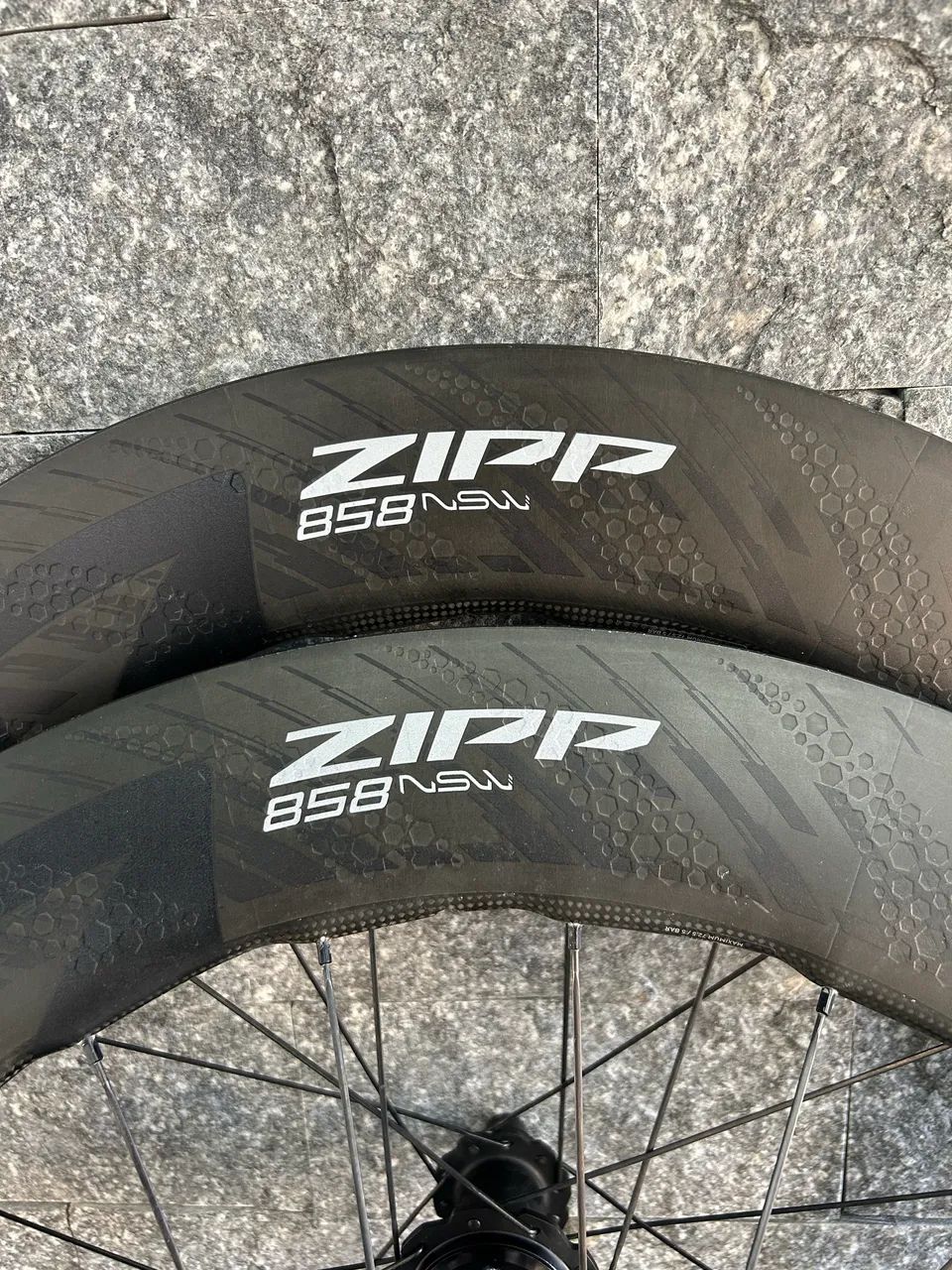 Rodas Zipp 858 NSW  - Foto 2