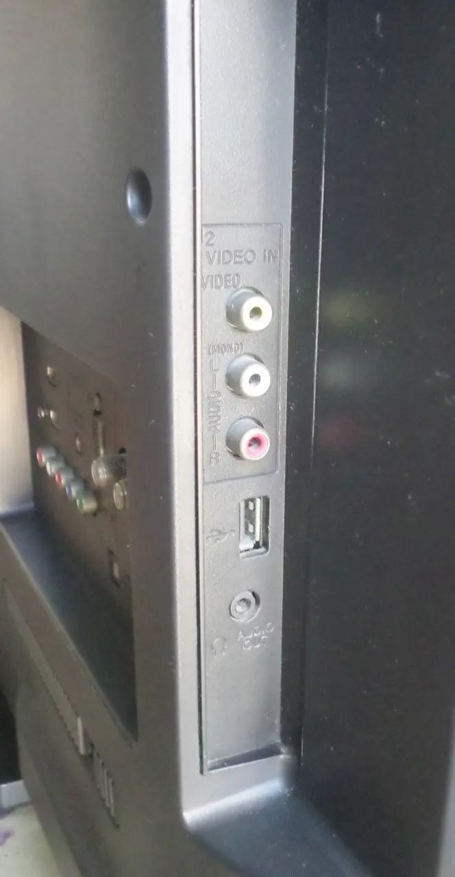 Tv Sony Kdl 40BX425 ( Usada Nao E Smart ) - Foto 4