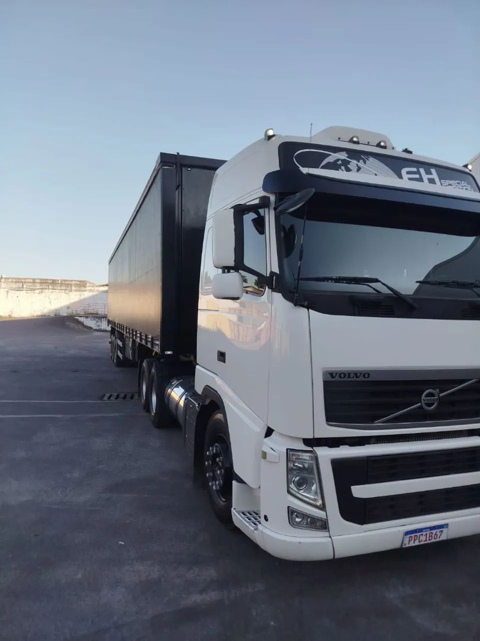 FH 460 engatado com carreta sider 2018 - Foto 5