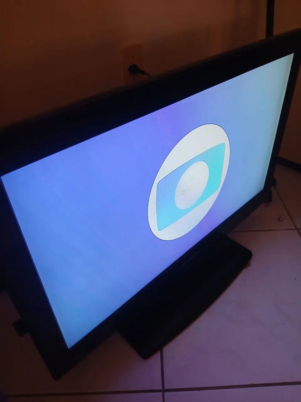 Vendo TV com faire Steck R$ 350,00 - Foto 3