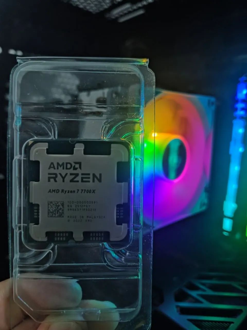 Processador AMD Ryzen 7 7700X, 5.4GHz Max Turbo Cache 40MB, AM5, 8
