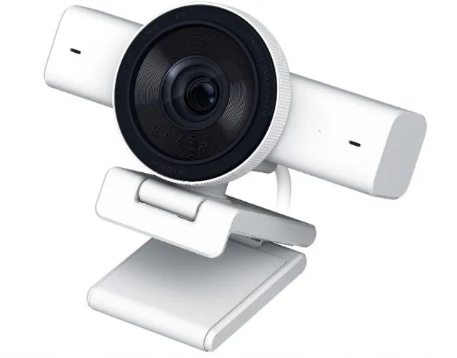 Webcam Razer Kiyo V2 para streaming e colaboração, 4K 30fps, branca.