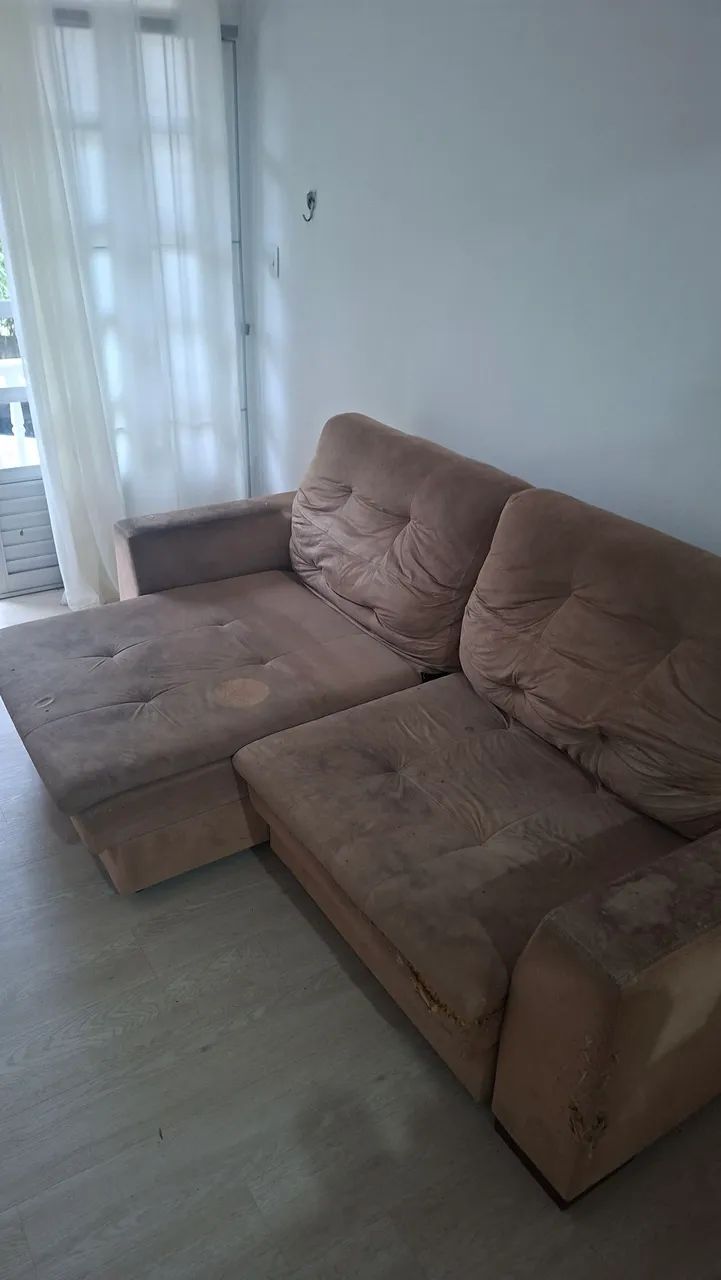 Sofá retratil em suede