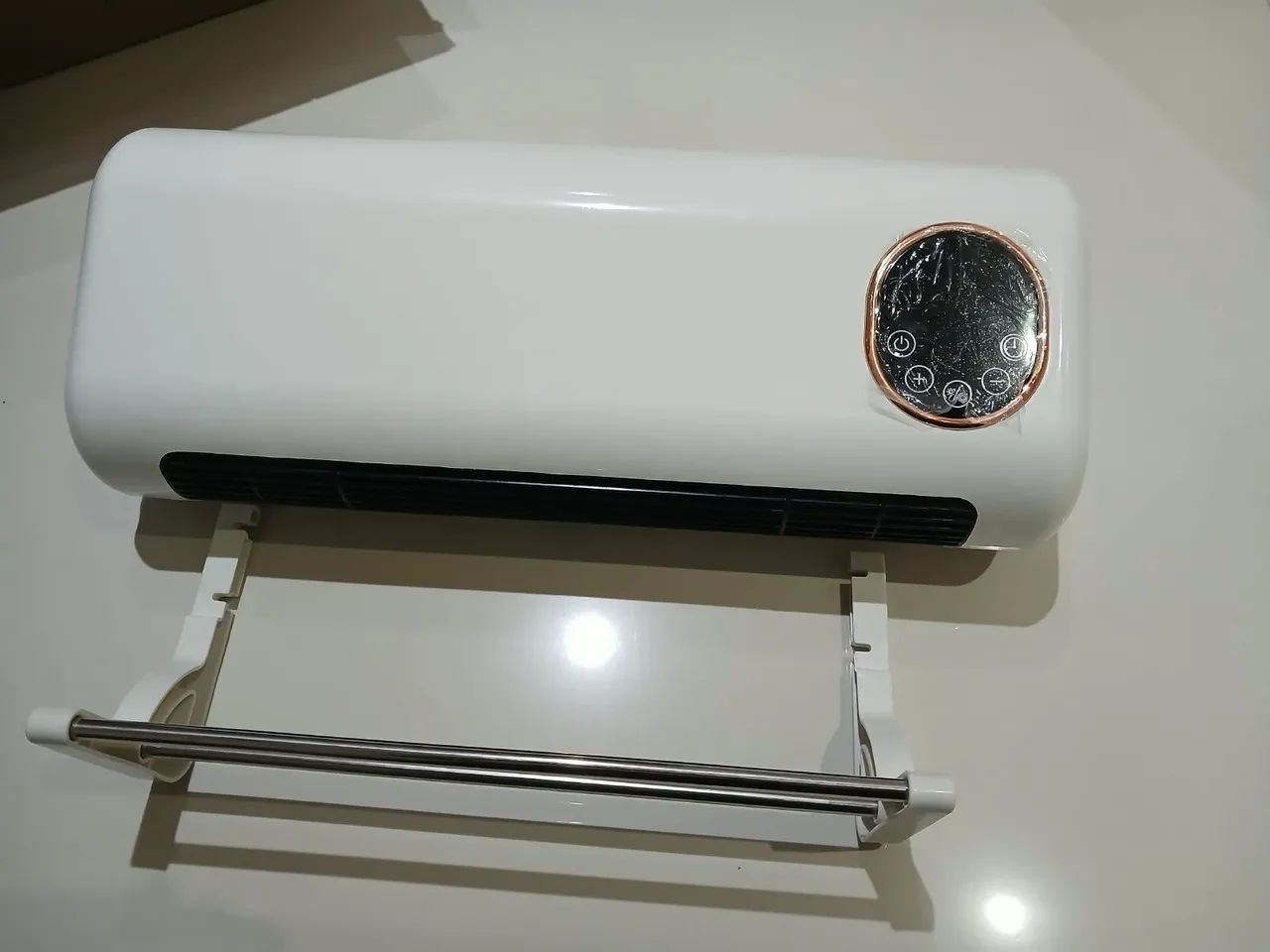 Vende-se Nautfix aquecedor Split parede branco 220v. - Foto 3