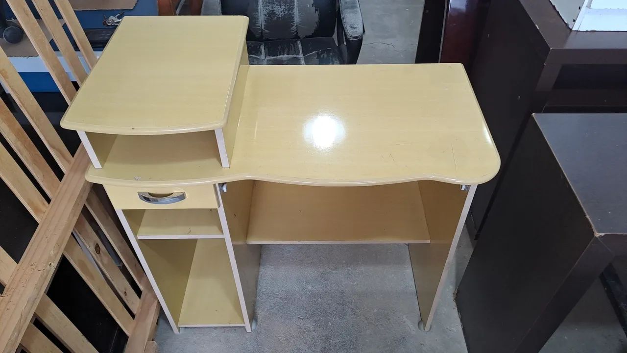 Mesa Computador - Aceito Oferta