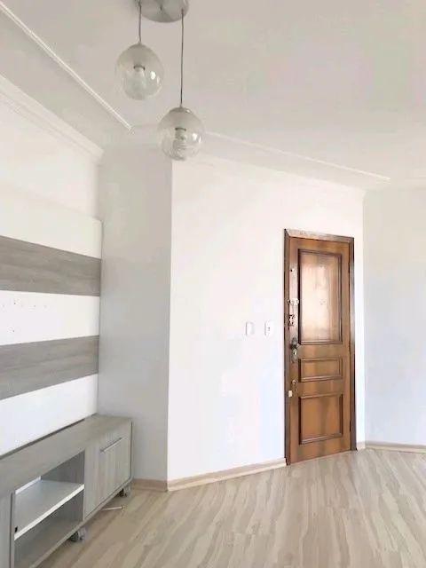 Apartamento para alugar no Edifício Saldanha na Zona 07 em Maringá com 3 quartos, suíte -  - Foto 5