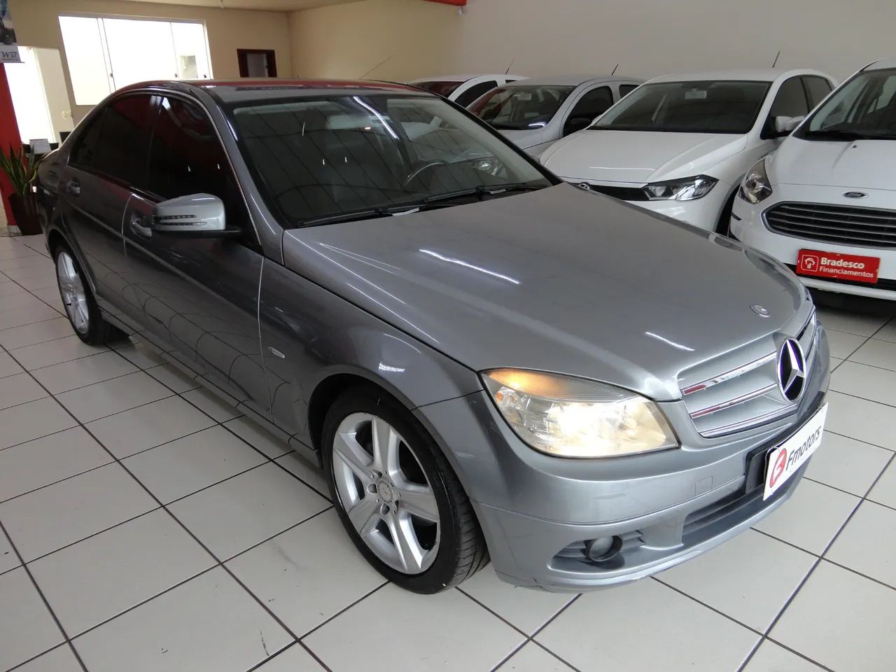 Mercedes-Benz C-180 2011