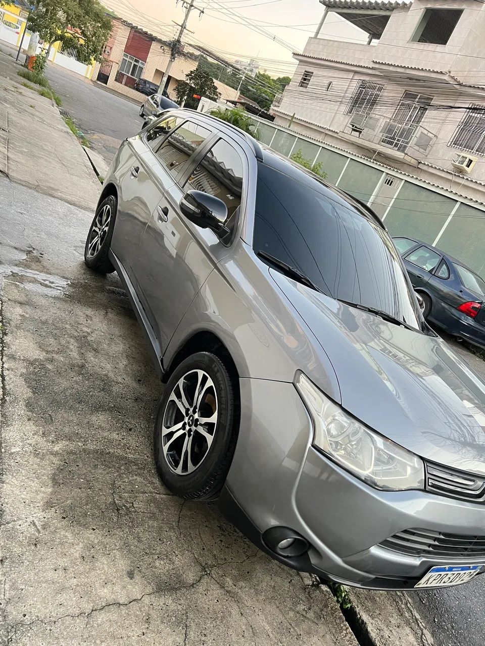 Mitsubishi Outlander OUTLANDER 2.0 16V 160cv Aut. 2014