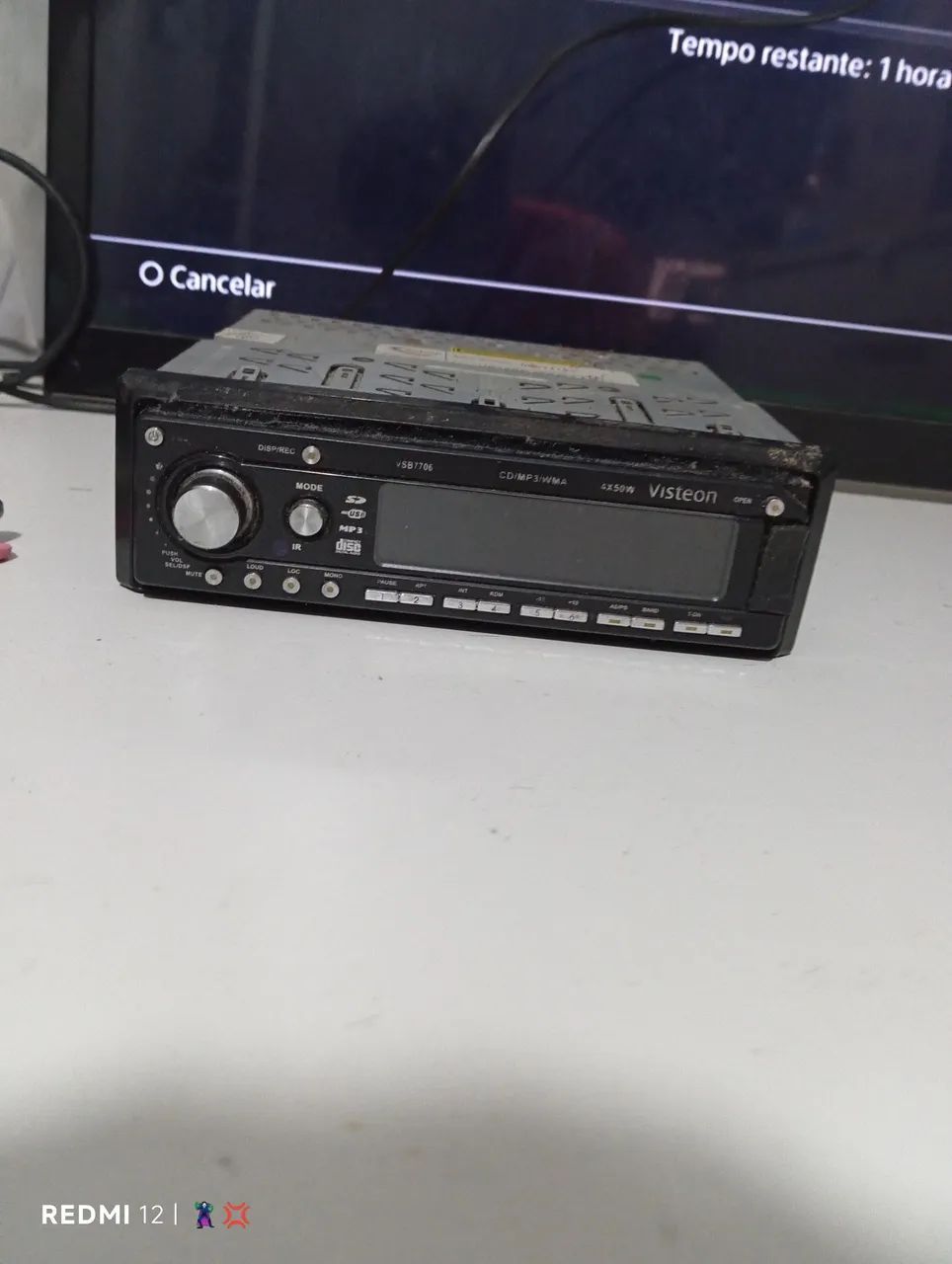 Rádio para carro.
