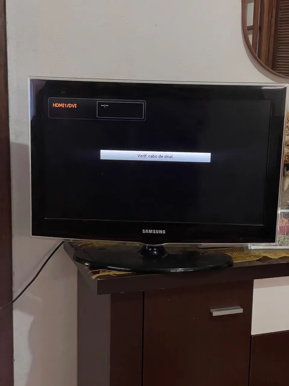 VENDE - SE  TV MONITOR 26 POLEGADAS 