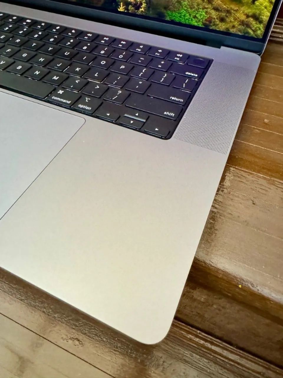 MacBook M5 MAX 36GB 2TB 16 Polegadas - Avaliamos O Seu - Até 18x - 10 Meses de Garantia  - Foto 3
