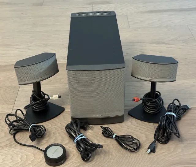 Bose Companion 5 Multimidia Speaker System Preto - Aparelhos de