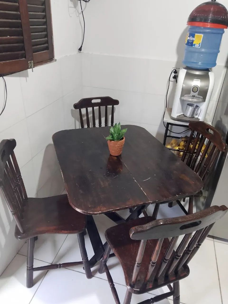 Mesa com 4 Cadeiras!!!! - Foto 3