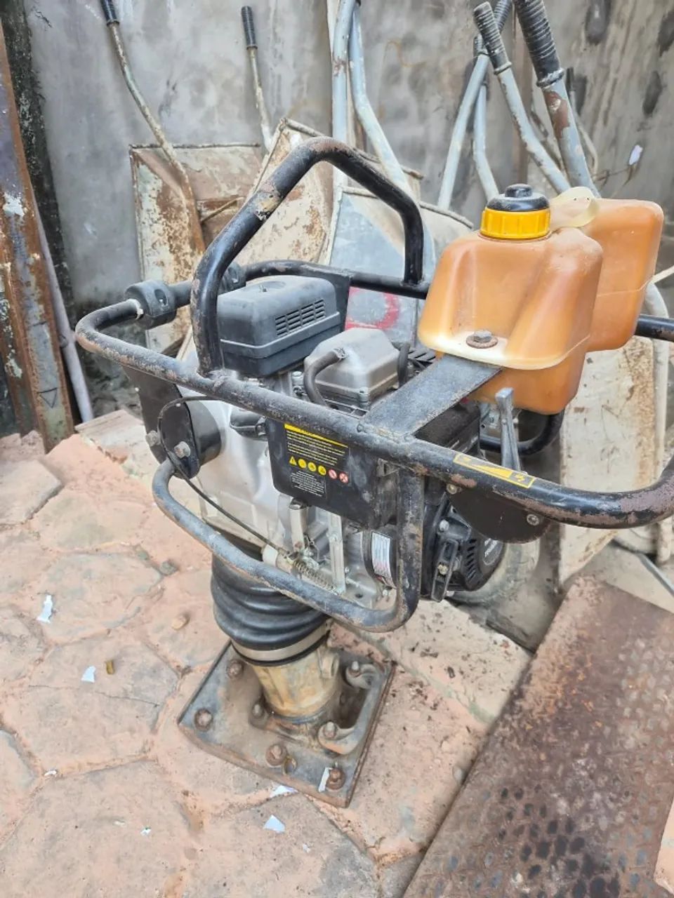 compactador de solo - Foto 3