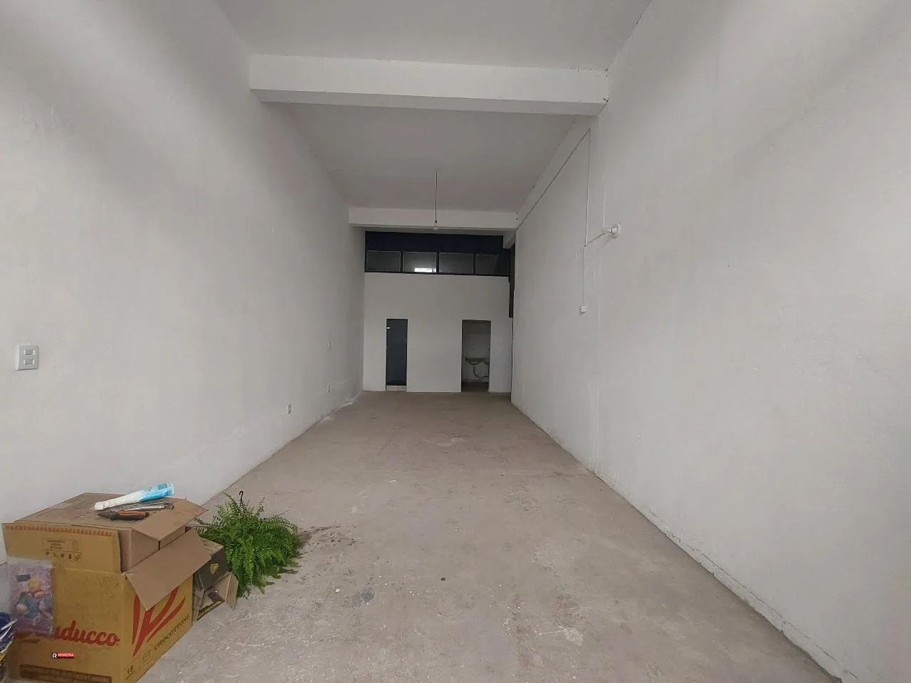 Bairro Tropical - Casa de 02 quartos, 02 vagas. - Foto 3