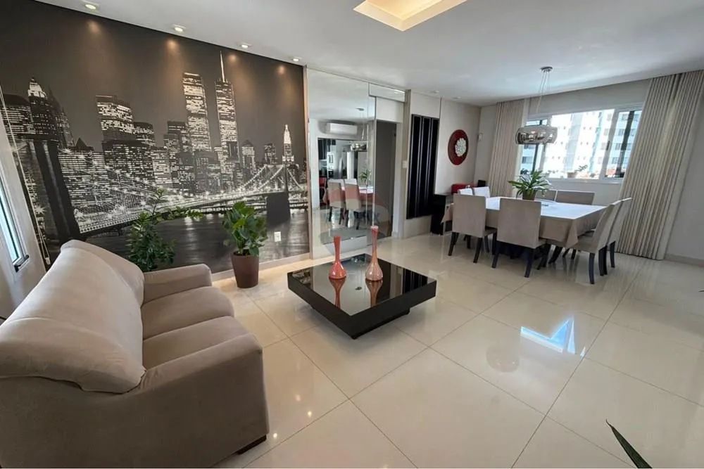 Casa com 6 Quartos, 2 suítes, piscina e área gourmet no Palmares