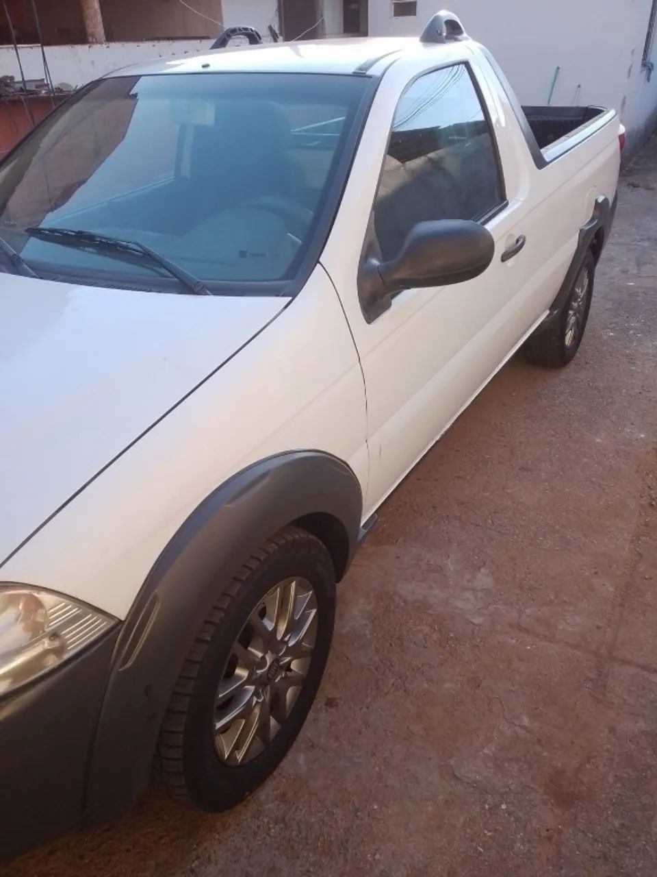 Fiat Strada Working 1.4 MPI Fire Flex 8V CS 2014 - Foto 2