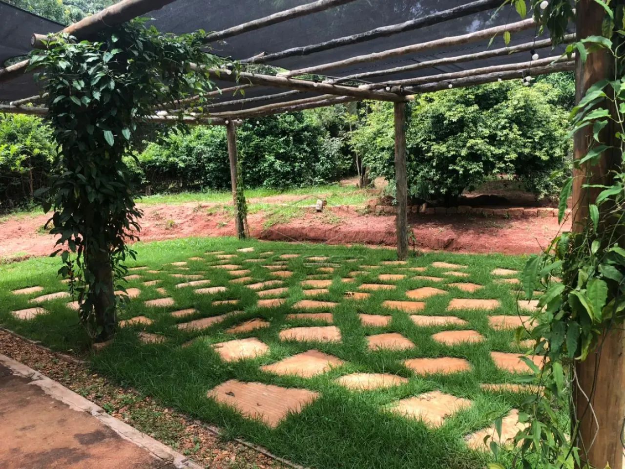 TRANQUILIDADE E LAZER - CHÁCARA À VENDA EM AGUDOS - Foto 3